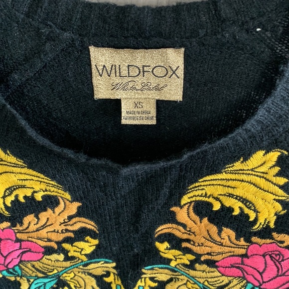 Wild fox bell sleeve sweater for sale - Picture 6 of 8